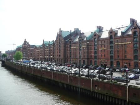 Гамбург. Вдоль Таможенного канала (Zoll-kanal)